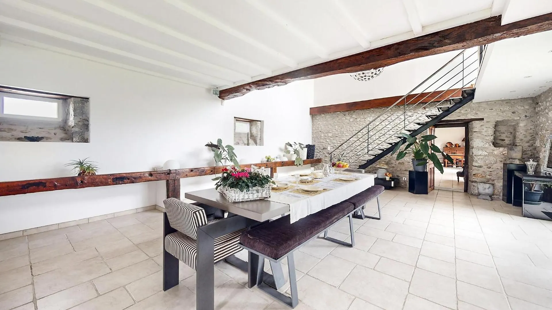 Nice Home In Montrejeau With Wifi