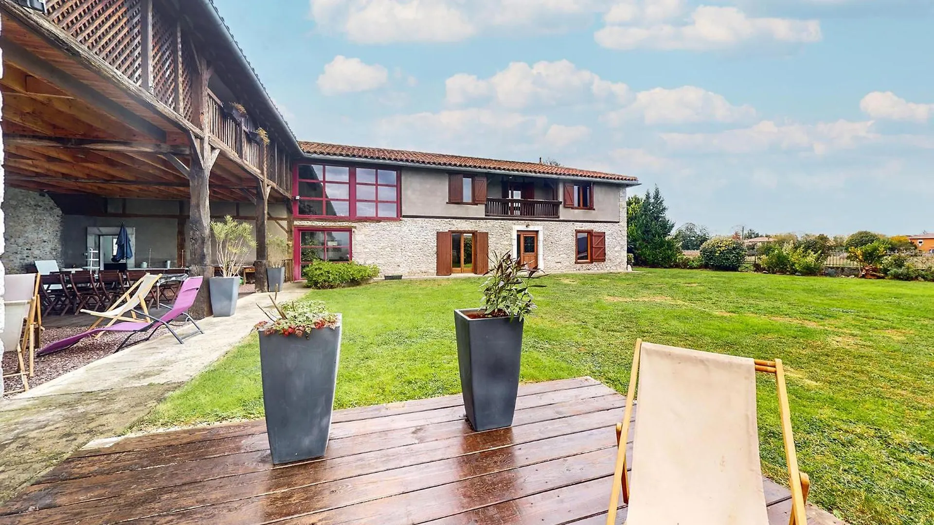 Nice Home In Montrejeau With Wifi 0*,